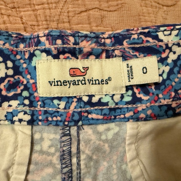 Vineyard vines mosaic print twill shorts size 0 EUC - Picture 4 of 6